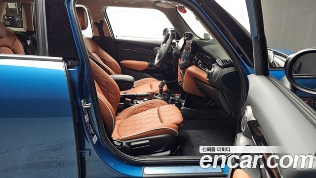 Mini Cooper S 3세대, 2023 11