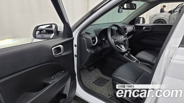 Hyundai Venue 1.6 Modern Plus, 2022 10