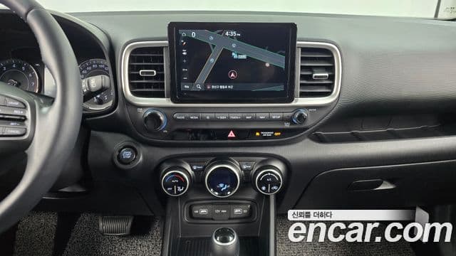 Hyundai Venue 1.6 Modern Plus, 2022 14