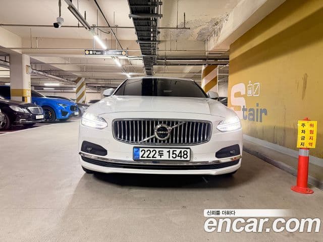 Volvo S90 B6 AWD Ultimate Bright, 2024 1