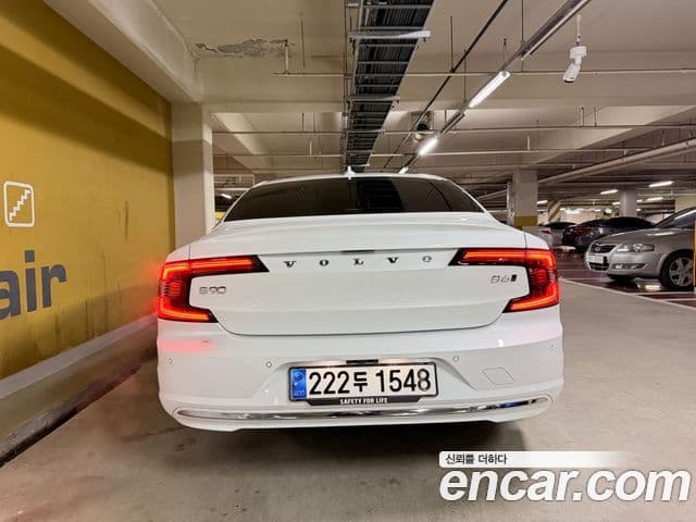 Volvo S90 B6 AWD Ultimate Bright, 2024 4