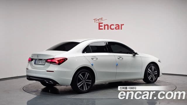 Mercedes-Benz A-класс W177 A220 седан, 2022 2