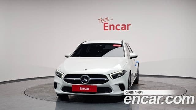 Mercedes-Benz A-класс W177 A220 седан, 2022 3