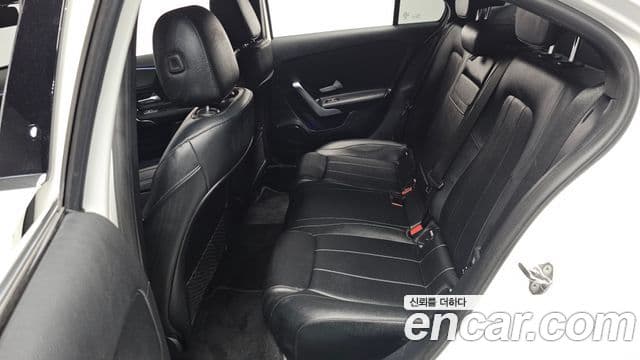 Mercedes-Benz A-класс W177 A220 седан, 2022 12