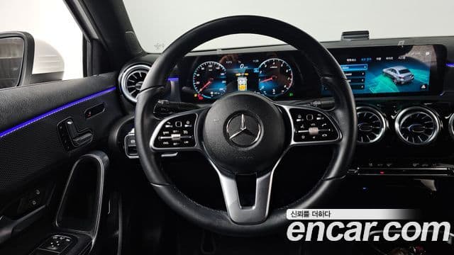 Mercedes-Benz A-класс W177 A220 седан, 2022 13