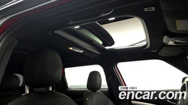 Mini Cooper S 클럽맨 2세대, 2023 18