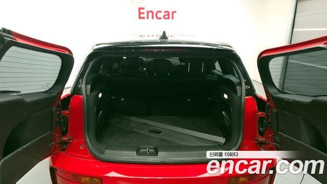 Mini Cooper S 클럽맨 2세대, 2023 20