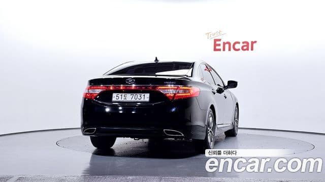 Hyundai Grandeur HG Modern, 2013 4