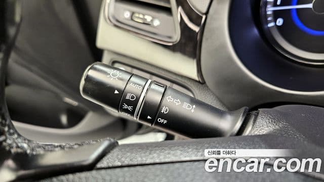 Hyundai Grandeur HG Modern, 2013 18