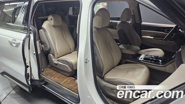 Kia Carnival 4세대 Signature, 2021 12