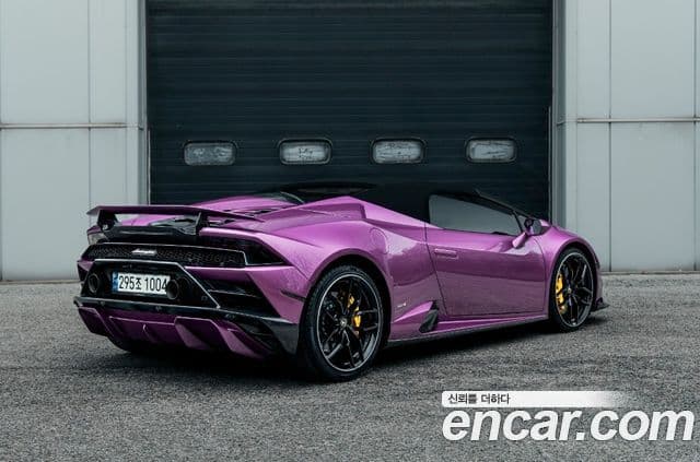 Lamborghini 우라칸 LP610-4 Spyder, 2017 все фото