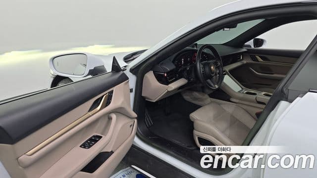 Porsche 타이칸 базовый, 2023 10