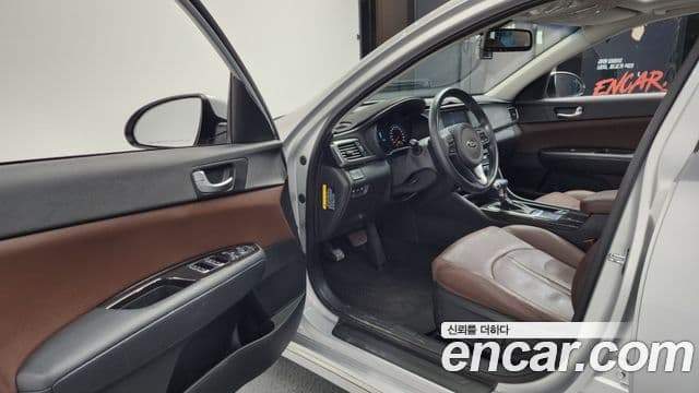 Kia K5 2세대 Noblesse, 2016 10
