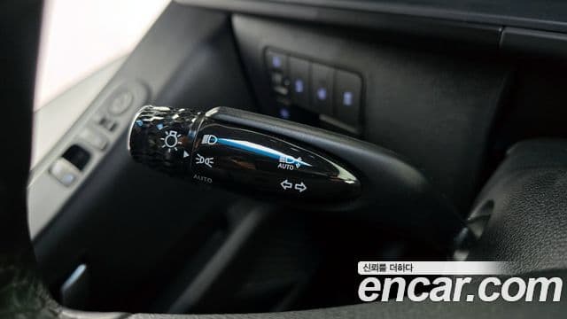 Hyundai Staria Modern, 2023 16