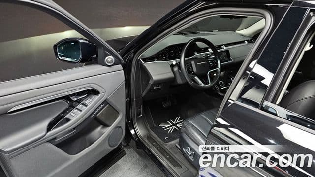 Land Rover Range Rover Evoque 2세대 P250 SE, 2021 11