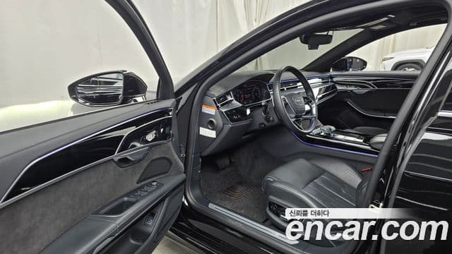 Audi A8 (D5), 2021 10