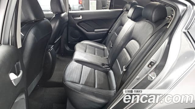 Kia The / новый New K3 Style, 2017 12