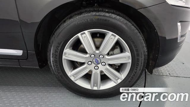 Volvo XC60 1세대, 2017 все фото