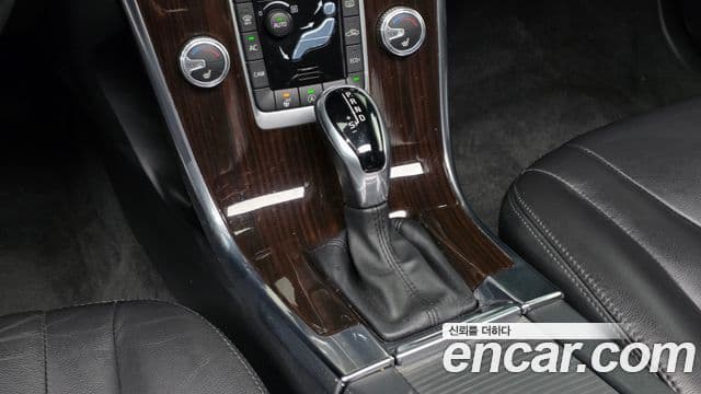 Volvo XC60 1세대, 2017 9