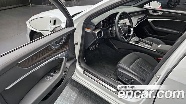 Audi A6 (C8) Premium, 2022 11