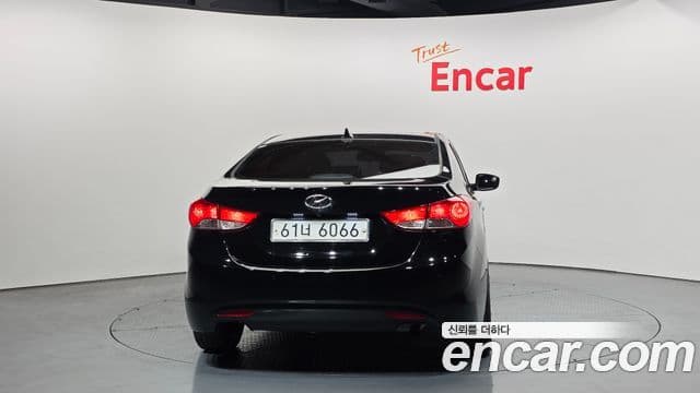 Hyundai Avante MD M16 GDI top, 2011 4