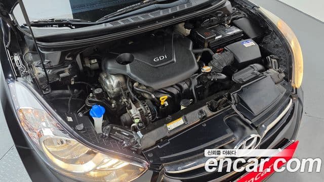 Hyundai Avante MD M16 GDI top, 2011 6