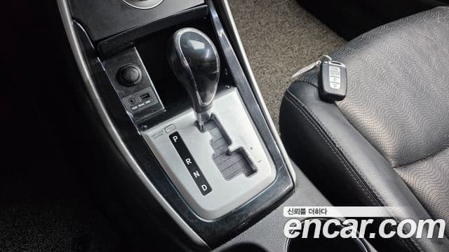 Hyundai Avante MD M16 GDI top, 2011 9