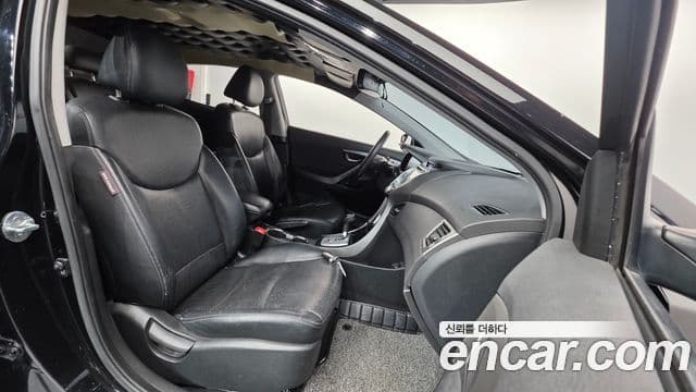 Hyundai Avante MD M16 GDI top, 2011 10