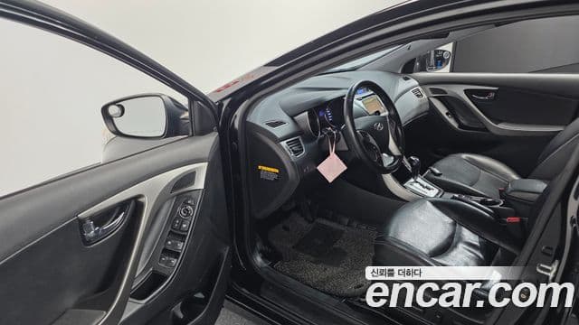 Hyundai Avante MD M16 GDI top, 2011 11