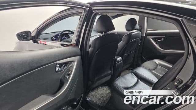 Hyundai Avante MD M16 GDI top, 2011 17