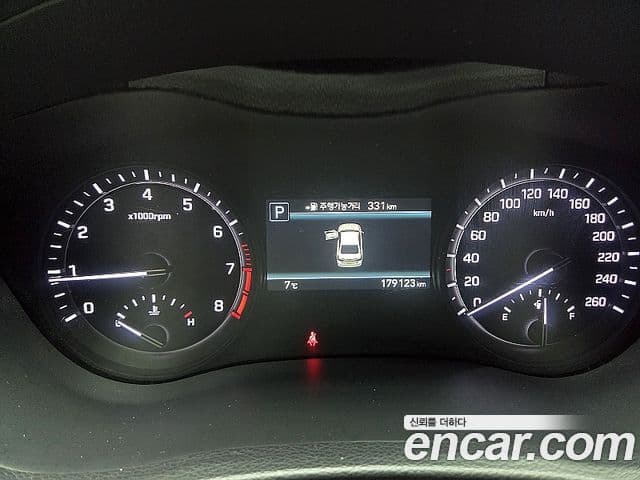 Genesis G80 Luxury, 2017 11