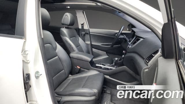 Hyundai All New Tucson Modern, 2016 11