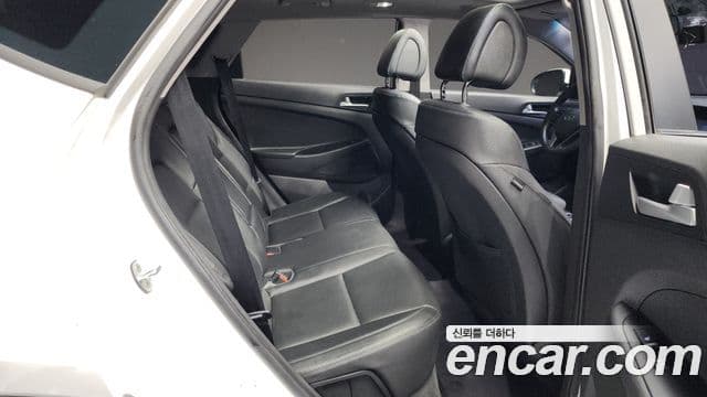 Hyundai All New Tucson Modern, 2016 12