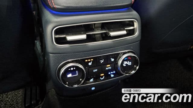 Genesis GV70, 2021 17