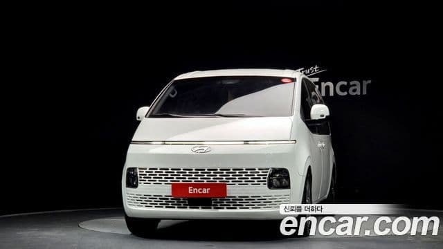 Hyundai Staria Modern, 2022 3