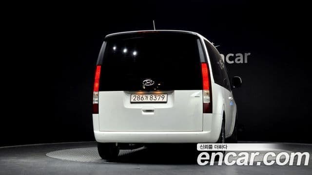 Hyundai Staria Modern, 2022 4