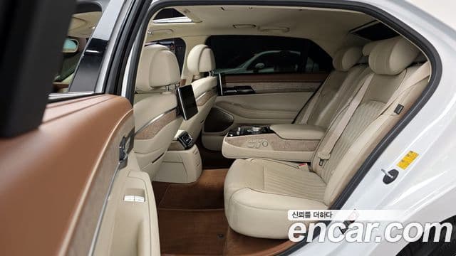 Genesis G90 Prestige, 2019 12