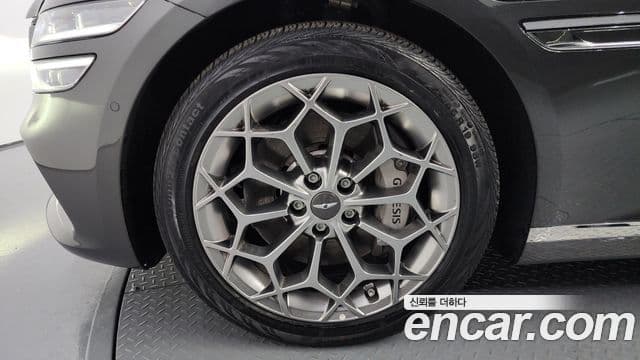 Genesis G80 (RG3) бензин 2.5 турбо AWD, 2024 все фото