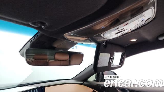 Genesis G80 (RG3) бензин 2.5 турбо AWD, 2024 18