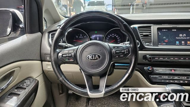 Kia All New Carnival Magic Space, 2018 14