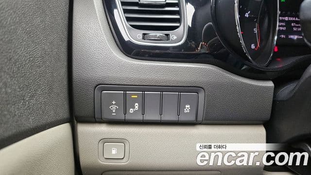 Kia All New Carnival Magic Space, 2018 18