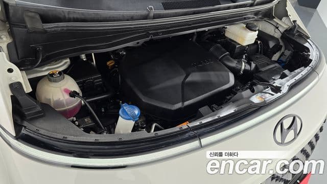 Hyundai Staria Inspiration, 2023 6