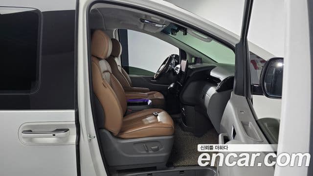 Hyundai Staria Inspiration, 2023 11