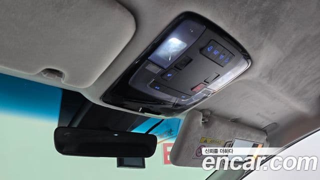 Hyundai Staria Inspiration, 2023 18