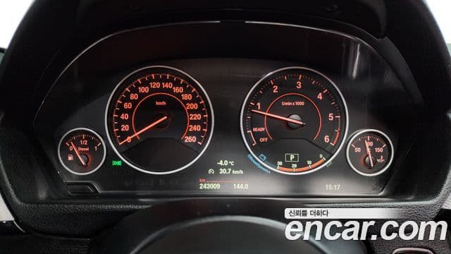 BMW 3시리즈 (F30) 320d Туринг (Touring) M Sport, 2013 8