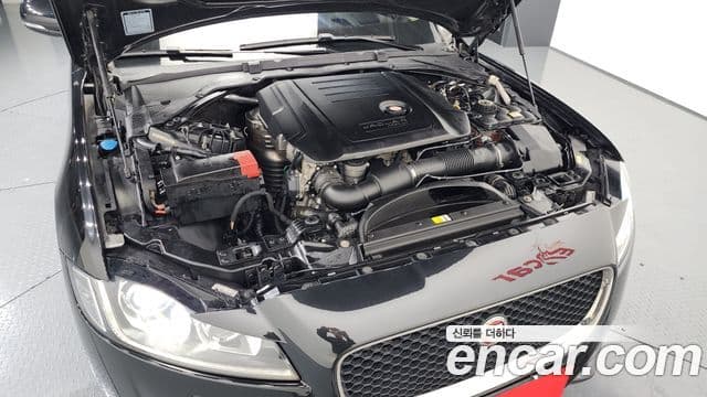 Jaguar XF (X260) Prestige, 2018 6