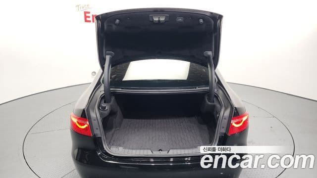 Jaguar XF (X260) Prestige, 2018 20