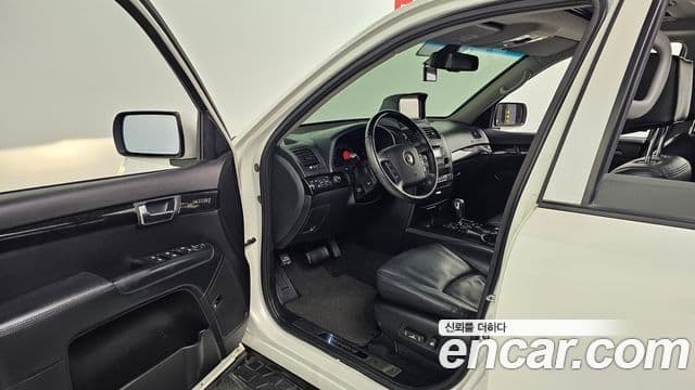 Kia Mohave 4WD KV300, 2012 11