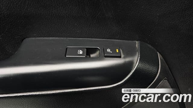 Kia Mohave 4WD KV300, 2012 19