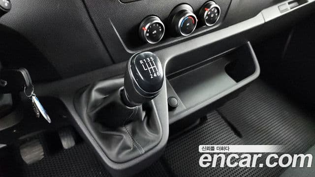 Renault Korea(Samsung) Master 2.3 15인승, 2020 9